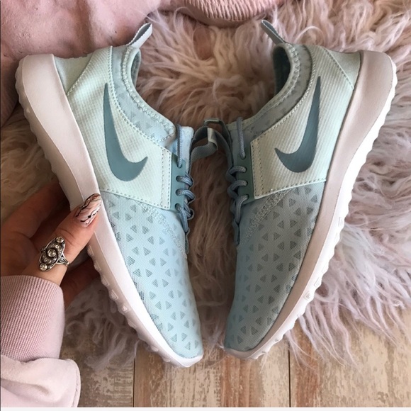 NWT Nike Juvenate Rare - Picture 2 of 7